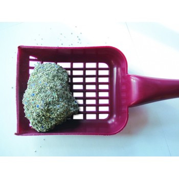 Arena aglomerante Golden Grey para gatos con alta absorción y bajo polvo.